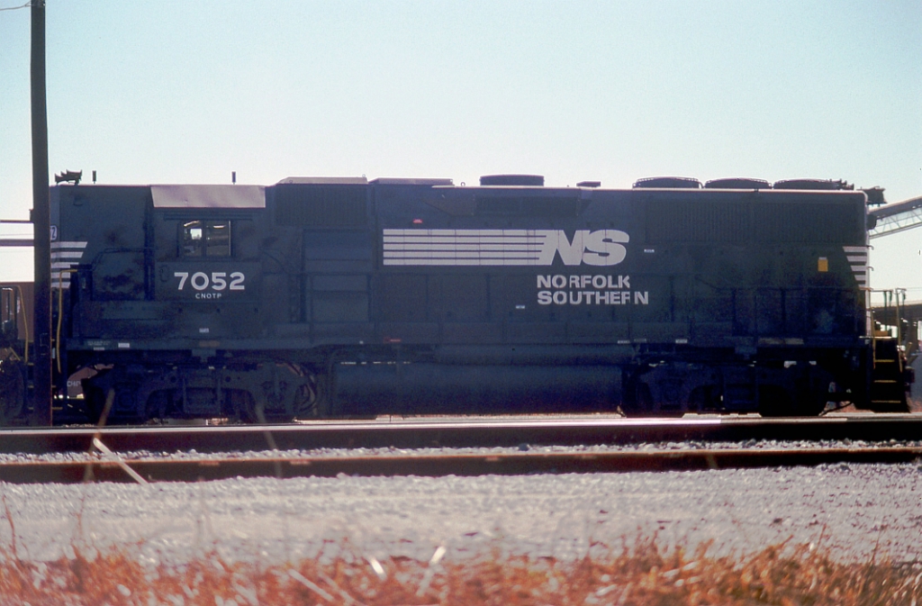 NS 7052